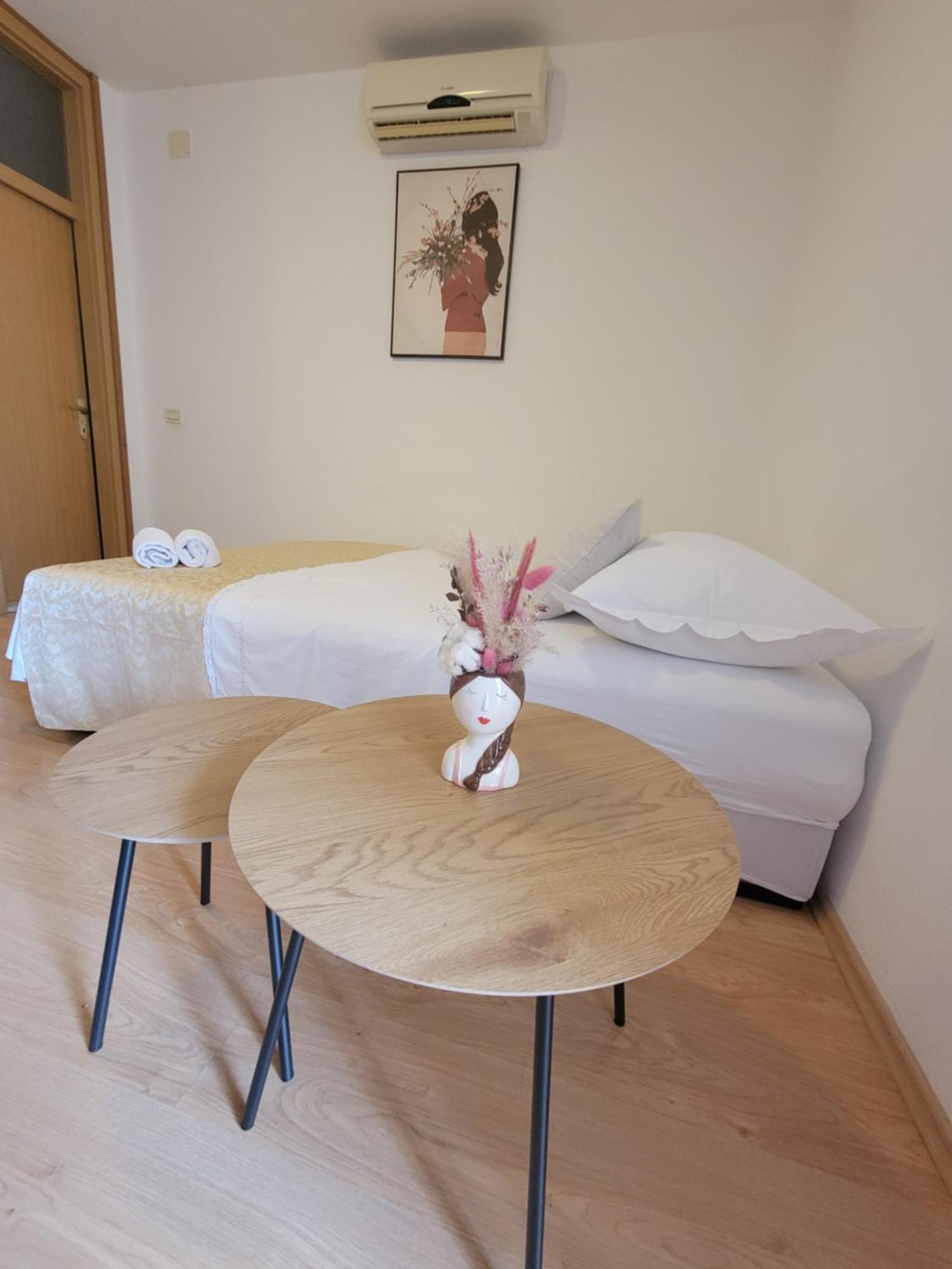 Apartman Vulic Apartment Tučepi Екстериор снимка
